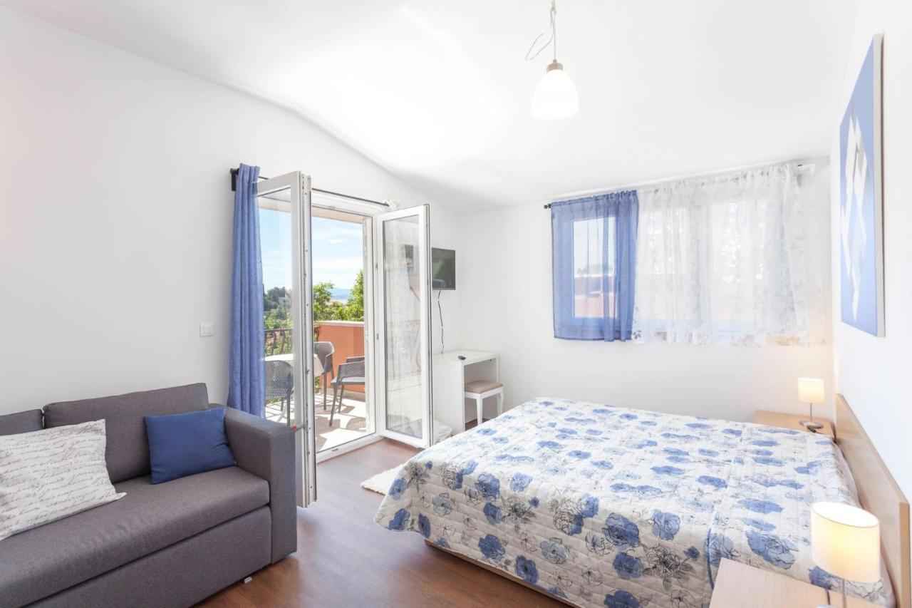 Apartments Lalic Tucepi Bagian luar foto